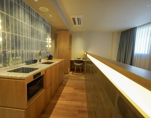 【デラックスファミリースイート】客室内