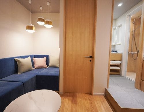 【デラックスファミリースイート】客室内