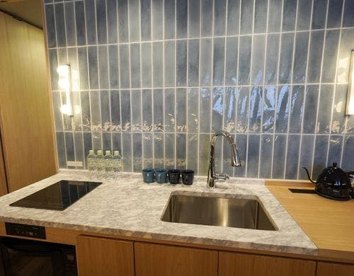 【デラックスファミリースイート】客室内