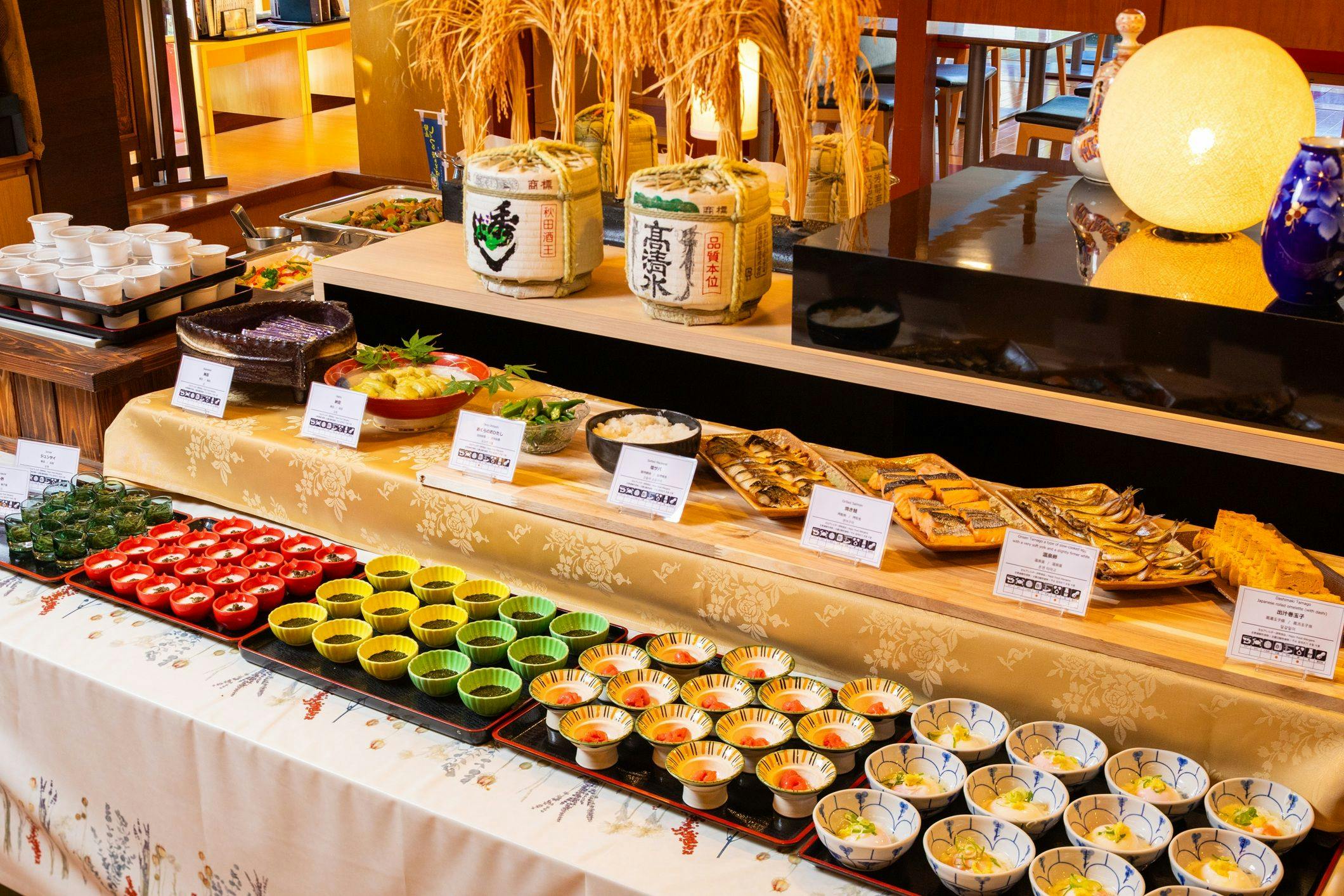 อาหารเช้าเต็มไปด้วยของขึ้นชื่อจากอาคิตะ