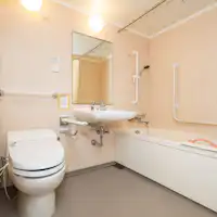 ยูนิเวอร์แซลทวิน ห้องน้ำในตัว