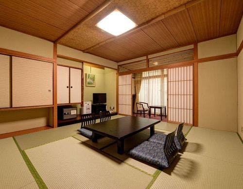 *【お部屋のトイレ（一例）】