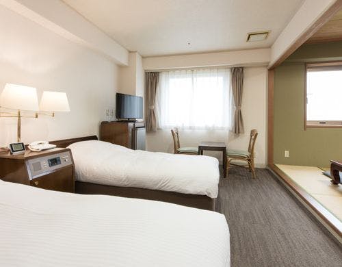 和室６畳　＋　ツインベッド