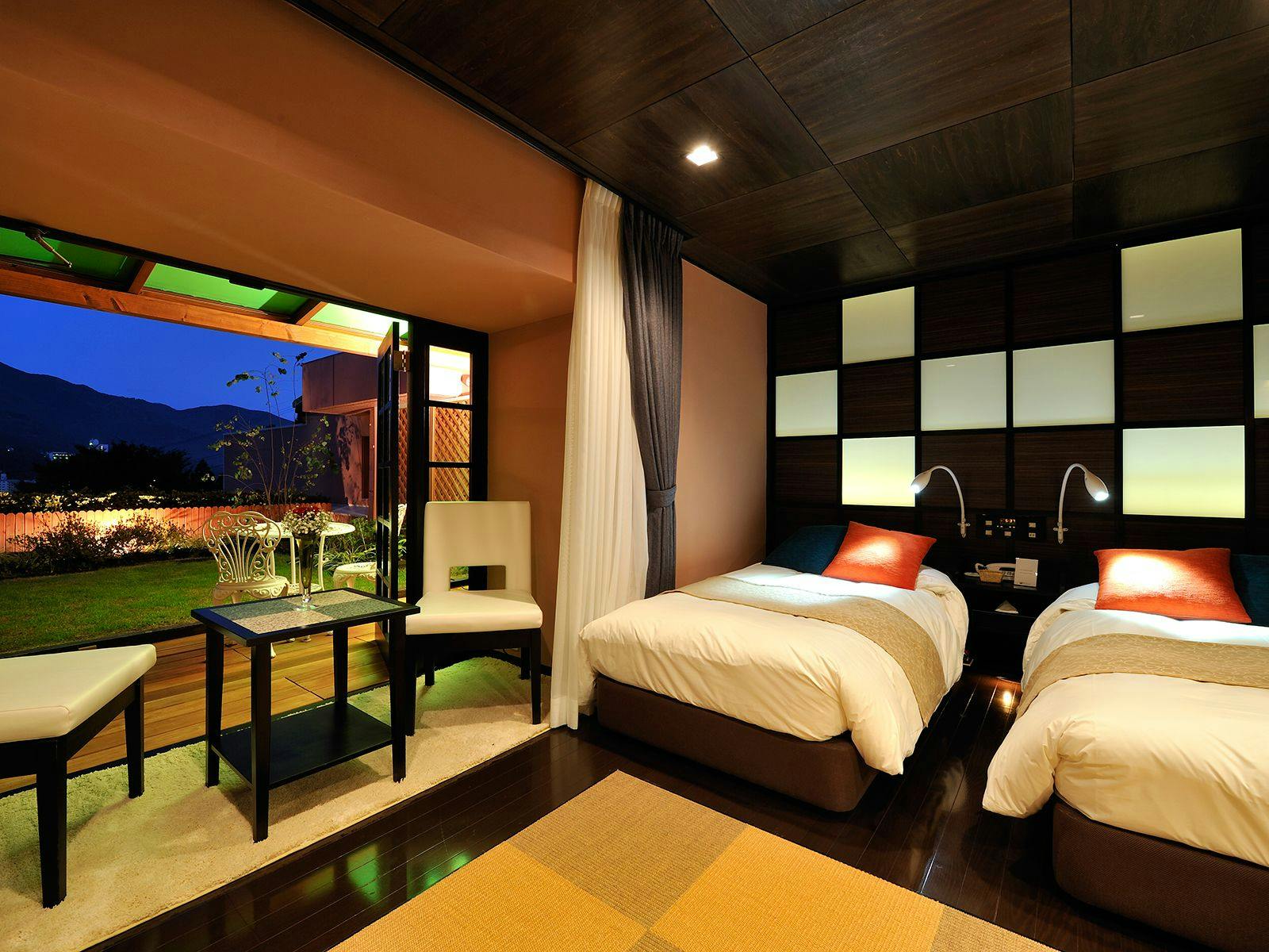 ホテルくさかべアルメリア 赤ちゃん お子様歓迎 先着2部屋 夕朝個室食 21大特典ファミリープラン 飛騨牛 伊勢海老付きプラン 禁煙 アジアン和洋室 8畳 ツイン ガーデン付き Yahoo トラベル