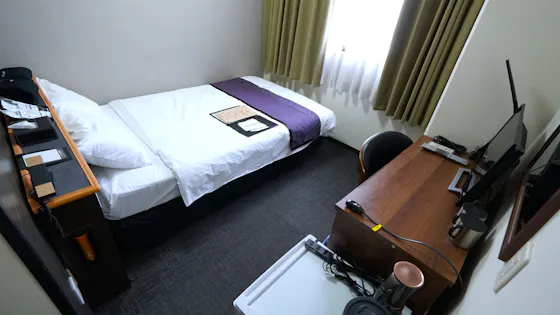 ห้องเซมิ-ดับเบิลพร้อม WIFI6 และ LAN แบบมีสาย