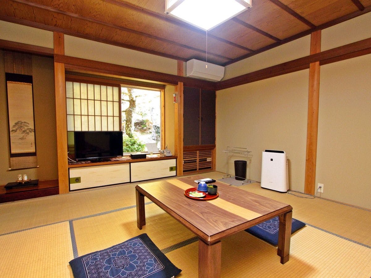 Shukubo Saimon-in