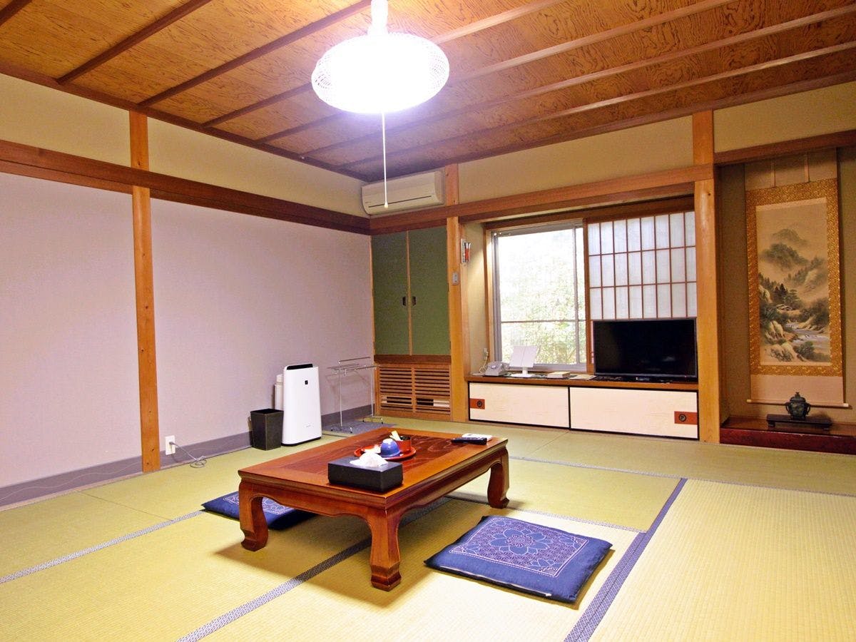 Shukubo Saimon-in