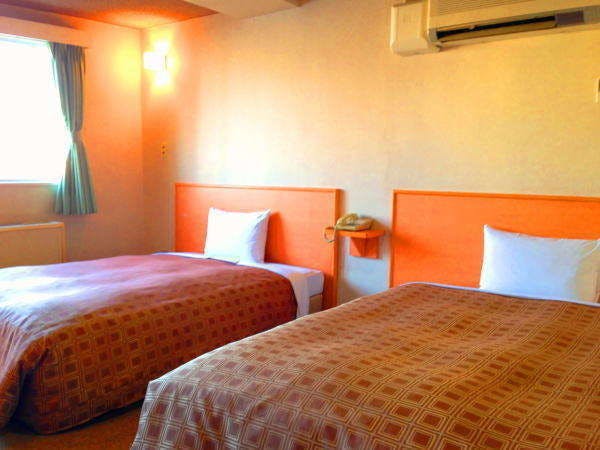 Takasaki Station Plaza Hotel