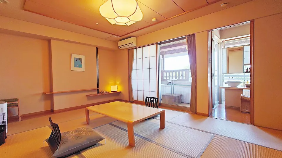 Hotel Isobe Garden, The Tongue-Cut Sparrow Inn