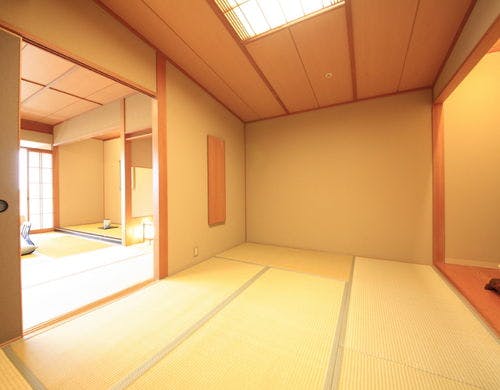 上級客室「楽山館」