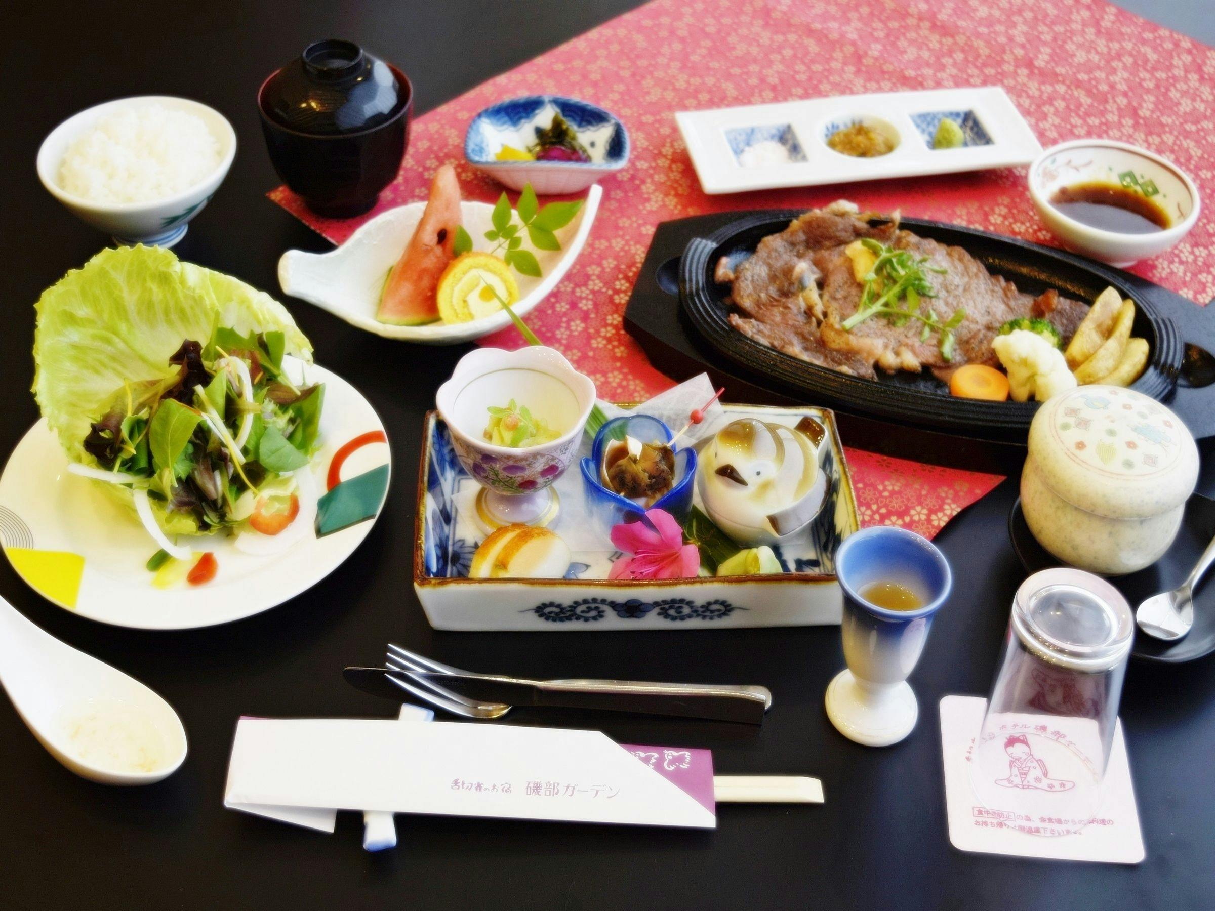 Hotel Isobe Garden, The Tongue-Cut Sparrow Inn