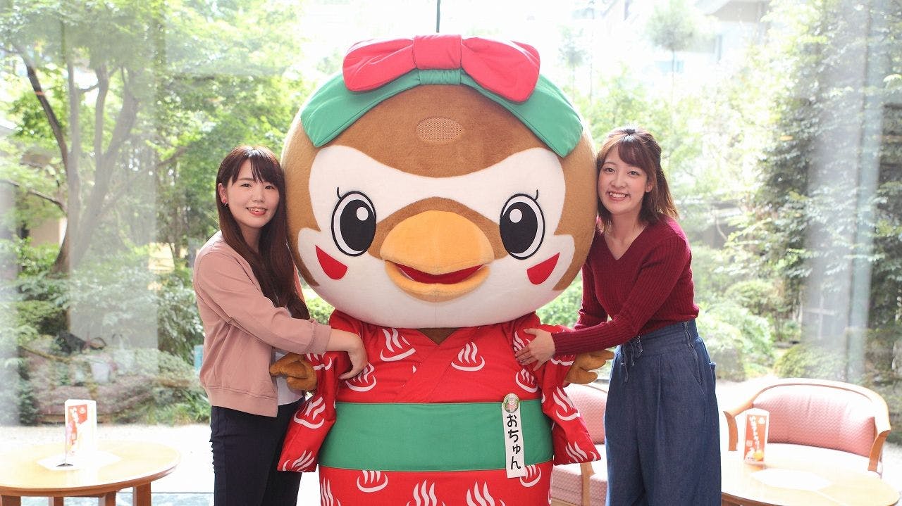 ตัวละครอย่างเป็นทางการของที่พักนกกระจอกลิ้นตัด, โอชุน.