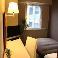 เตียงเซมิ-ดับเบิล สำหรับผู้ใหญ่สูงสุด 2 ท่าน เด็กนอนกับผู้ปกครองได้