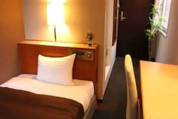 เตียงเซมิ-ดับเบิล สำหรับผู้ใหญ่สูงสุด 2 ท่าน เด็กนอนกับผู้ปกครองได้