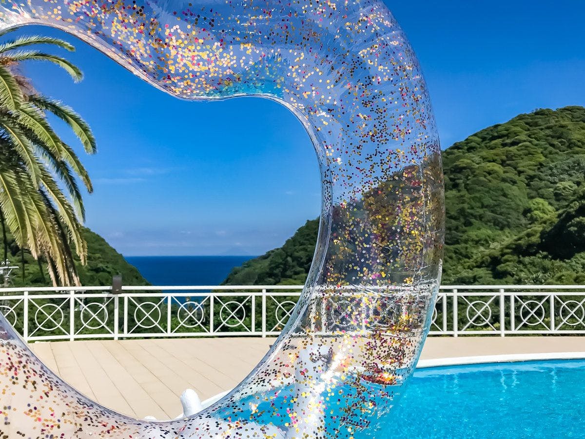 Kami juga menyediakan penyewaan pelampung.