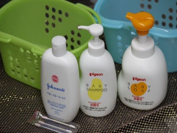 ชุดอาบน้ำสำหรับเด็กทารก