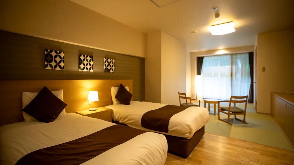 Hakone Pax Yoshino