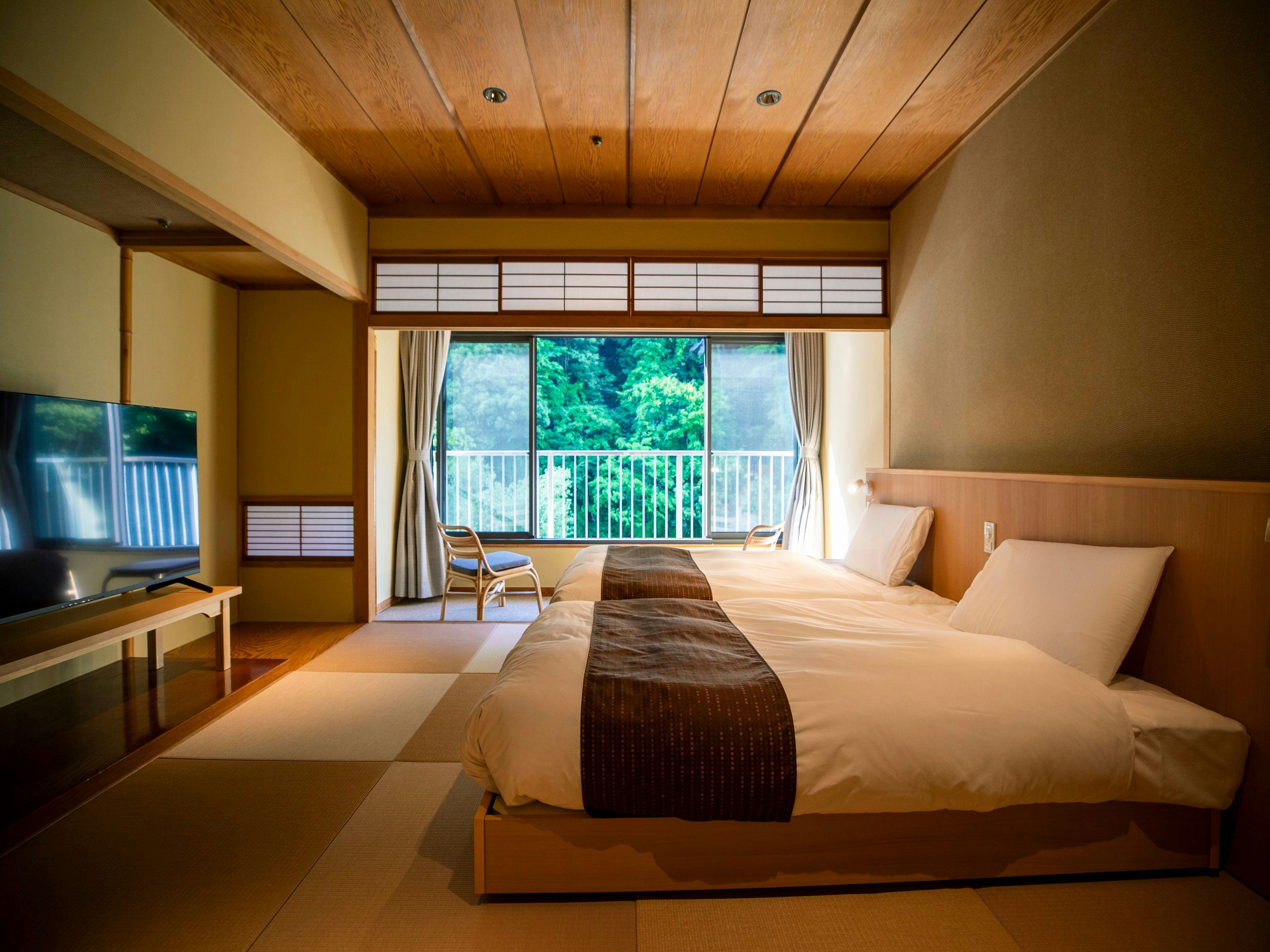Hakone Pax Yoshino