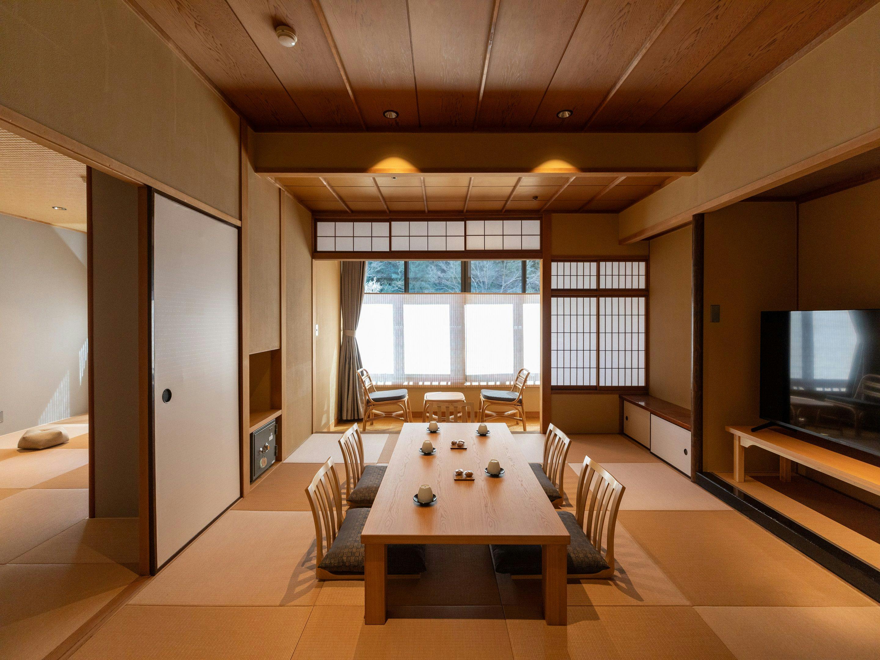 Hakone Pax Yoshino