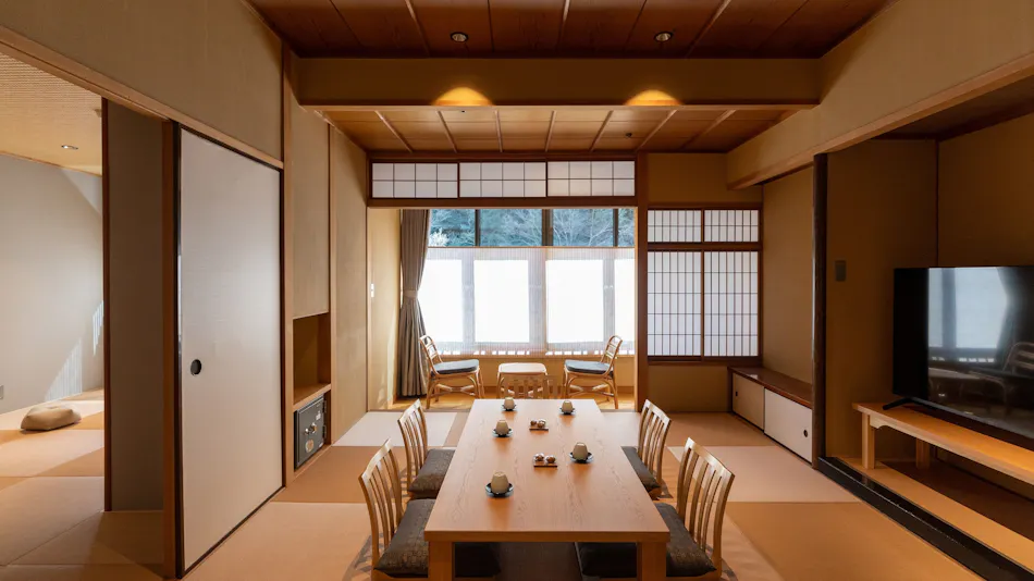 Hakone Pax Yoshino