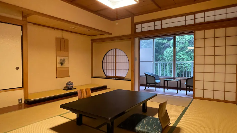 Hakone Pax Yoshino