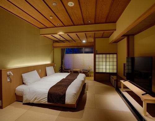 温泉の内風呂付和室ハリウッドツインタイプ