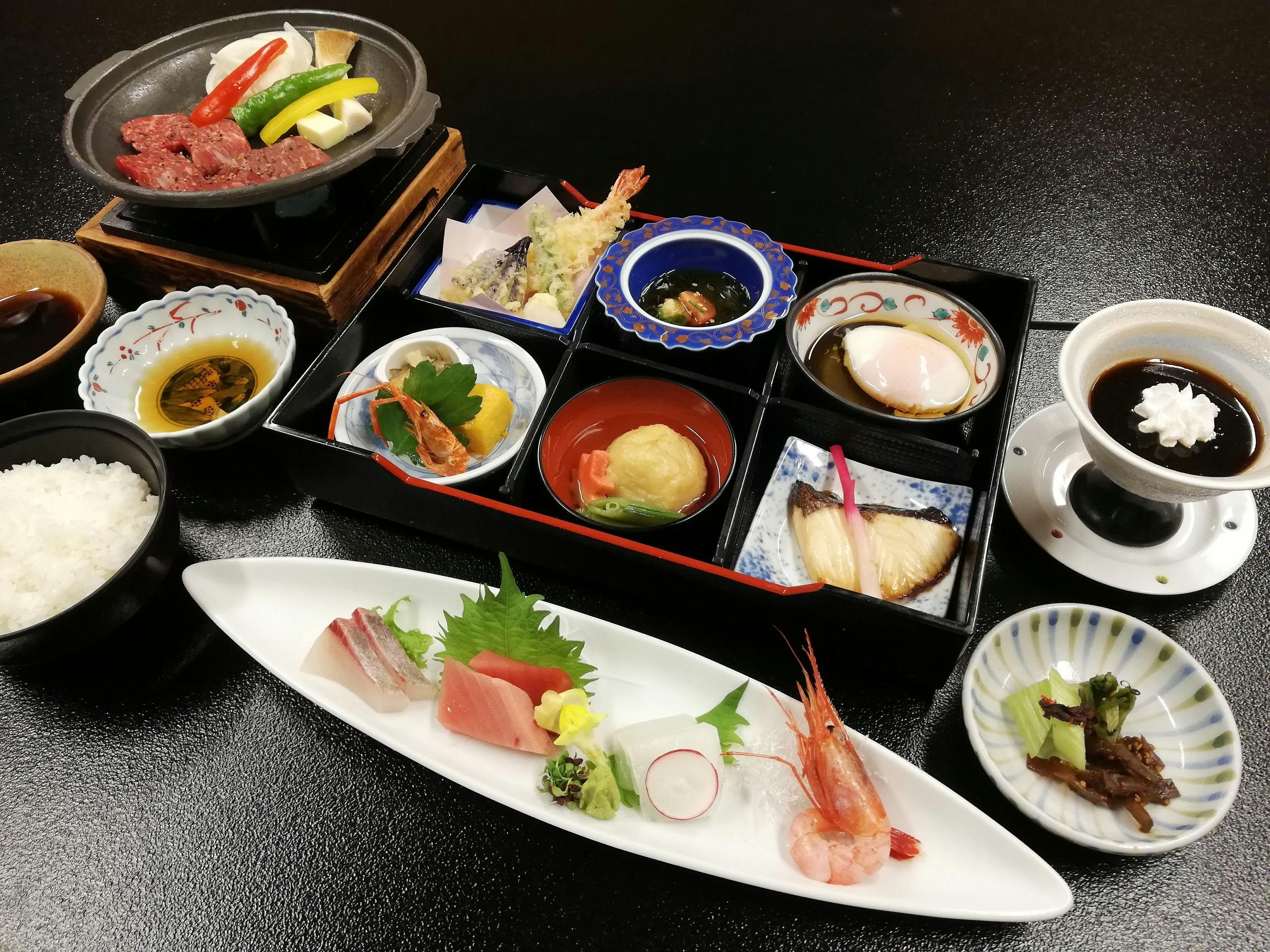 Hakone Pax Yoshino