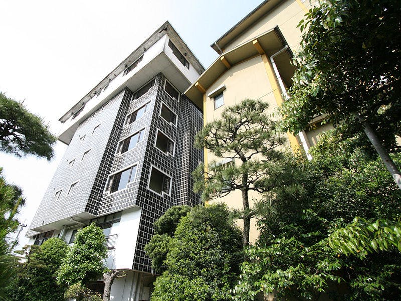 ภายนอกของ Chikujukaku