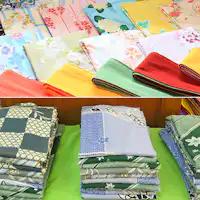 เลือกชุดยูกาตะสี