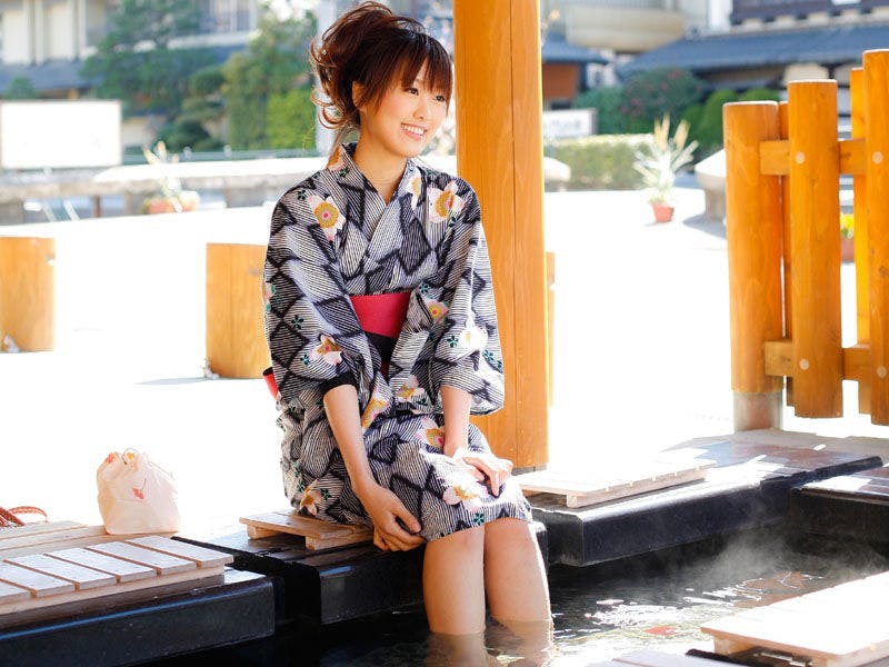 น้ำพุร้อนทามัตสึคุริ "แช่เท้า"