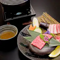 【미식 플레이트】현지 고기 3종