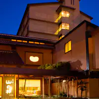 ภายนอก (กลางคืน)