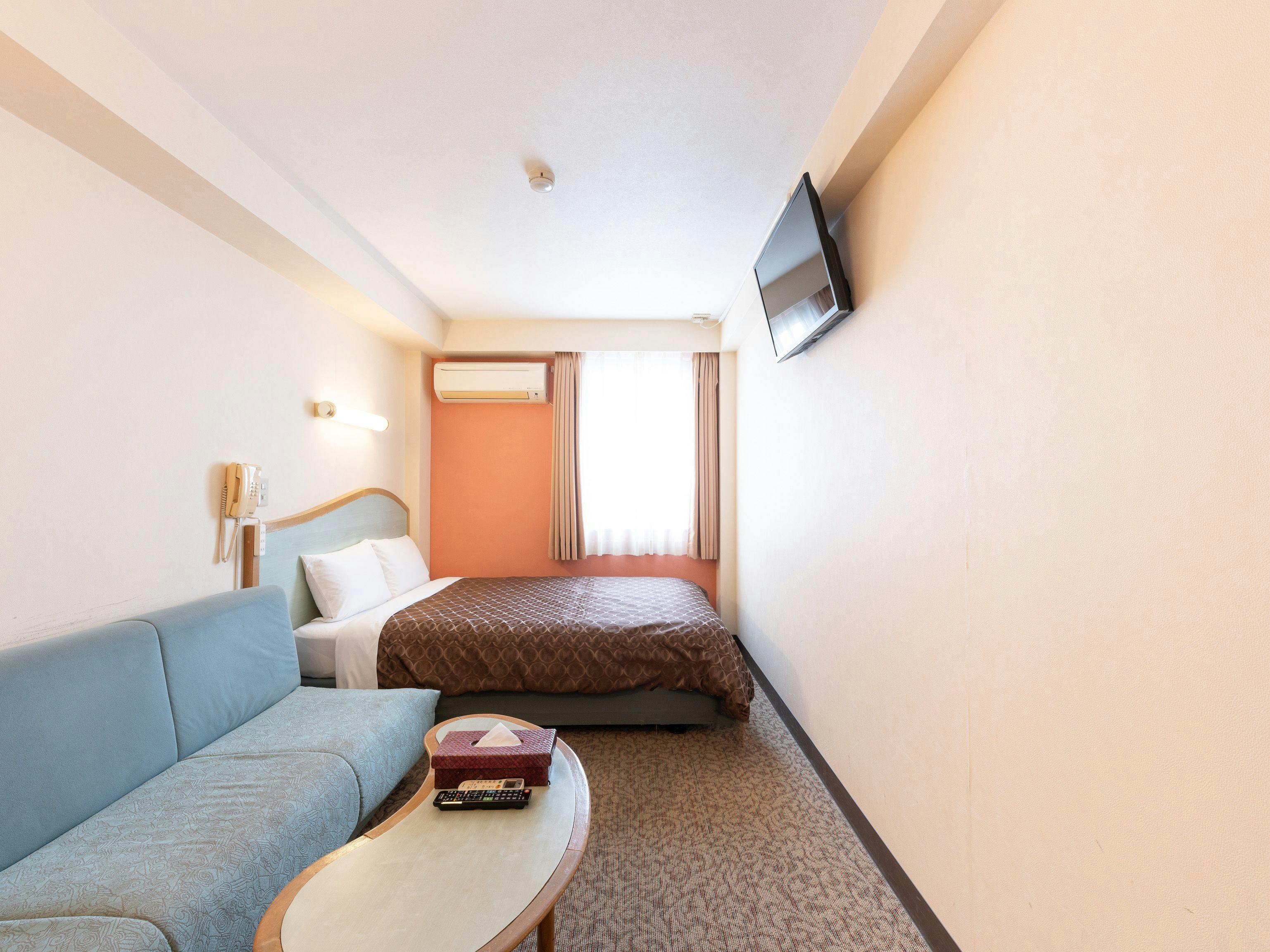 Tabist フィフティーズ For 舞浜 素泊まり 東京ディズニーリゾート行きシャトルバス乗り場まで徒歩4分 通年 プラン 禁煙シングル ダブル 15平米140cm幅ダブル S Yahoo トラベル