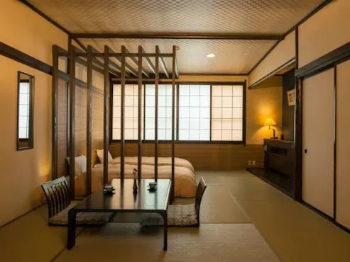 【อาคารหลัก】คลาสสิก