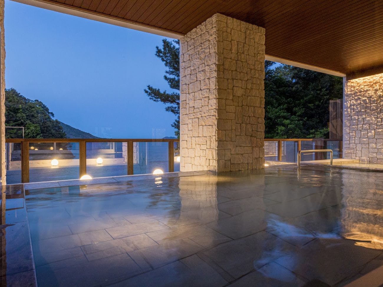 Ooedo Onsen Monogatari Premium Toba Saichoraku