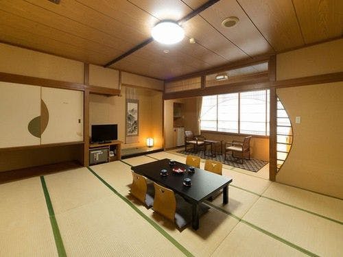 【和室】ご人数に合わせた広さのお部屋をご