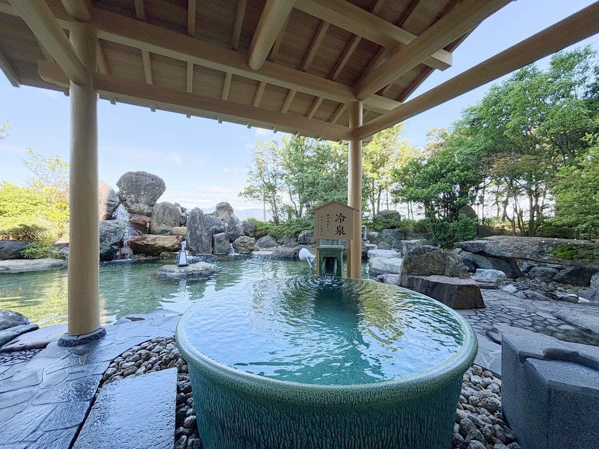 Awara Onsen Guraba-tei Tsukimi Roten no Yado