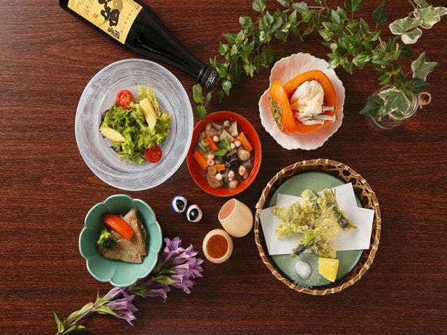 ภาพบุฟเฟ่ต์