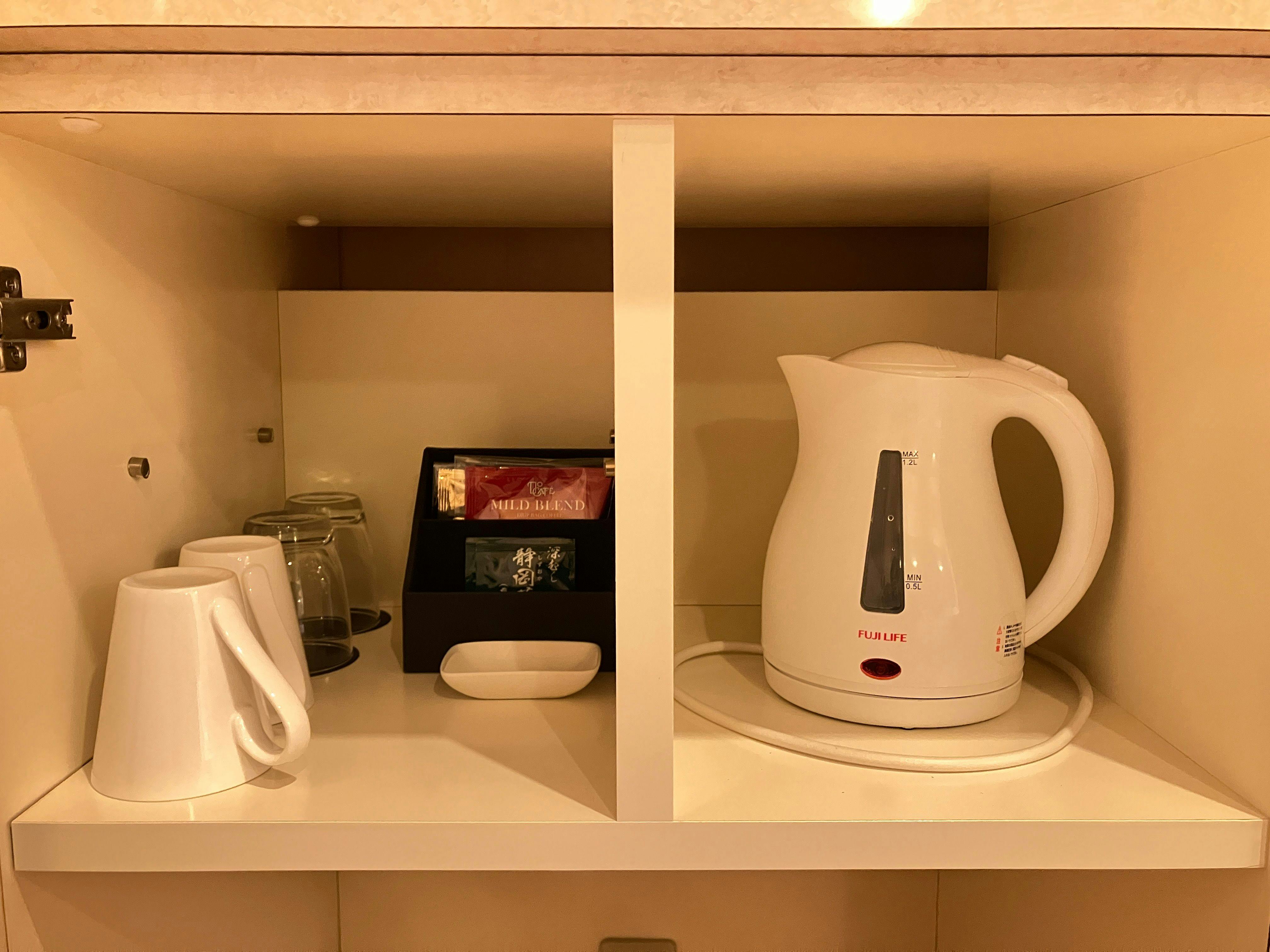 กาต้มน้ำในห้องพัก, สิ่งอำนวยความสะดวก