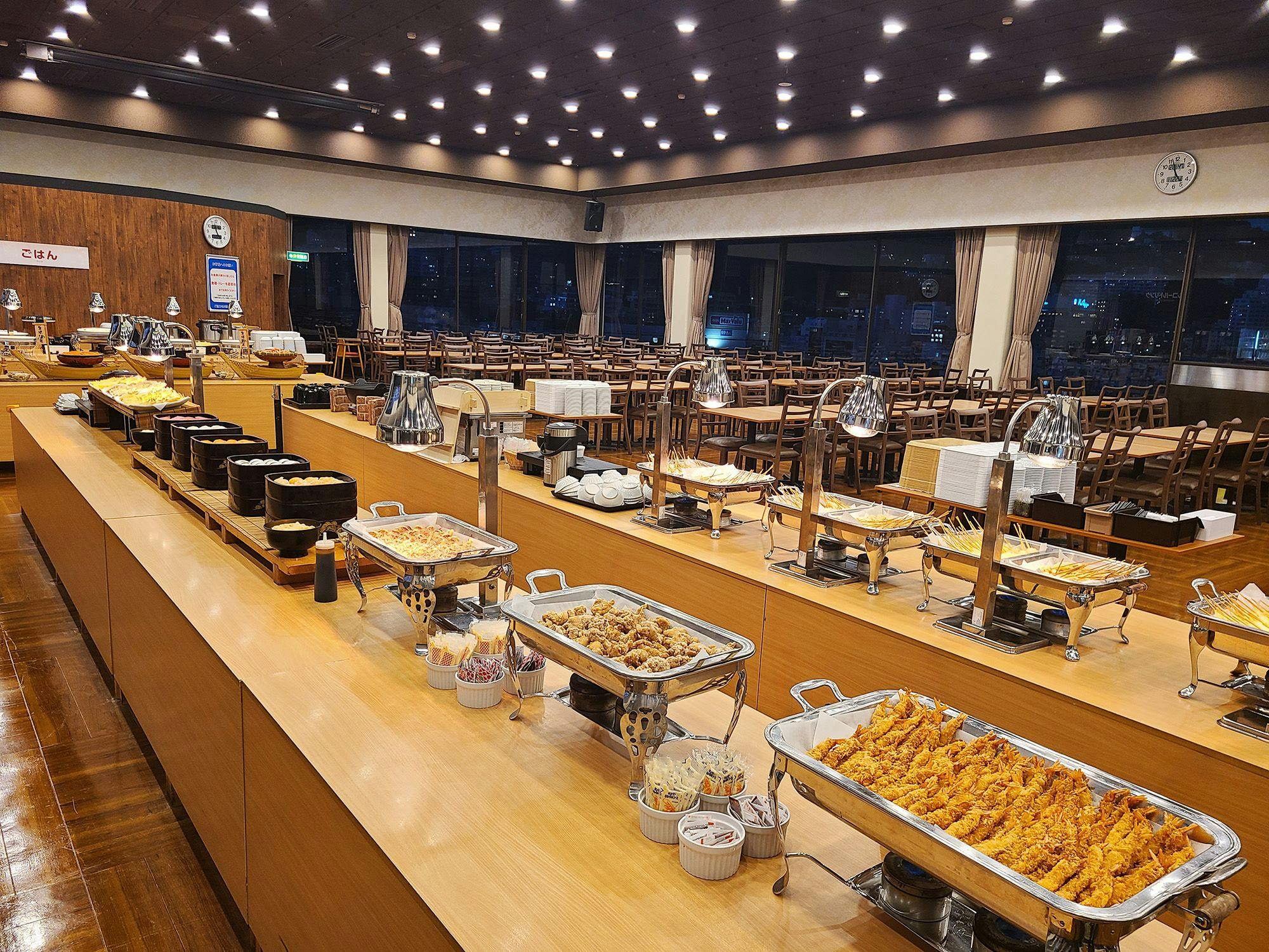 저녁 뷔페 예시