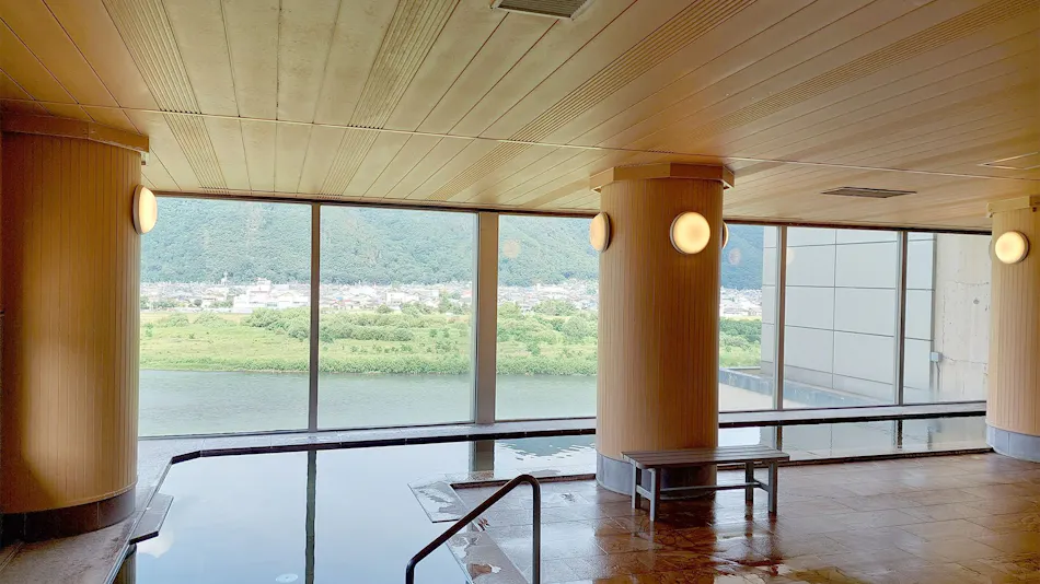 Riverside Ueda Inn