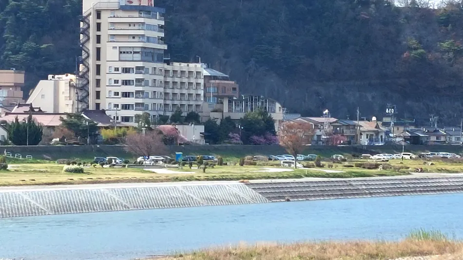 Riverside Ueda Inn
