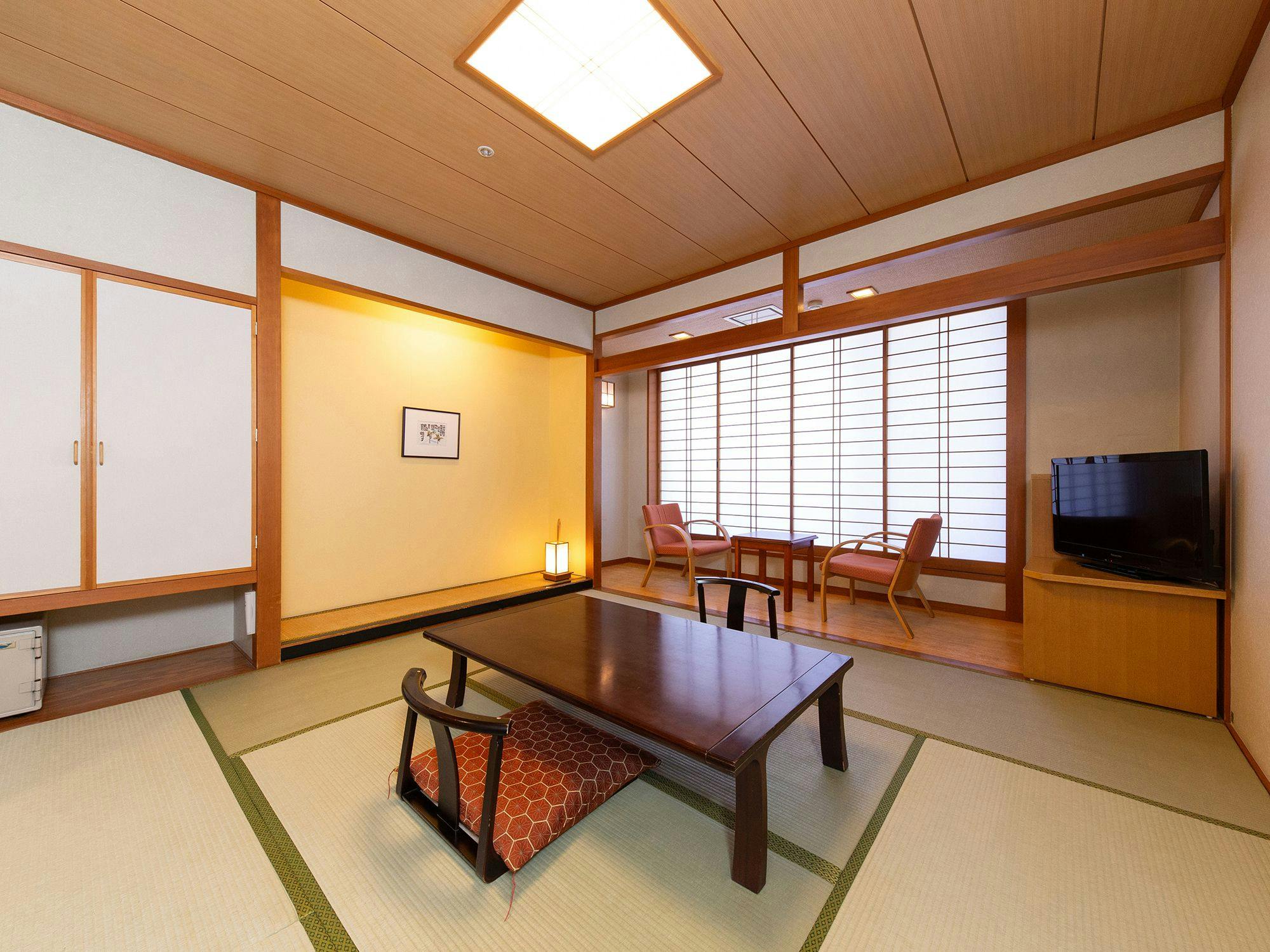 Shiobara Onsen Hotel New Momiji