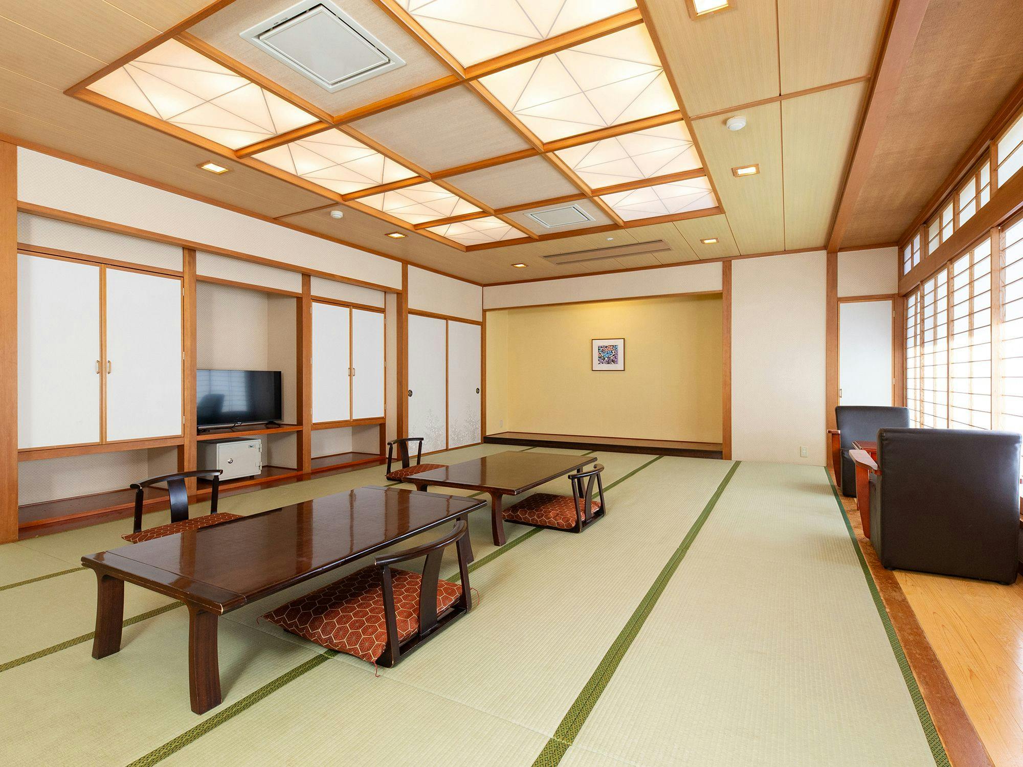 Shiobara Onsen Hotel New Momiji