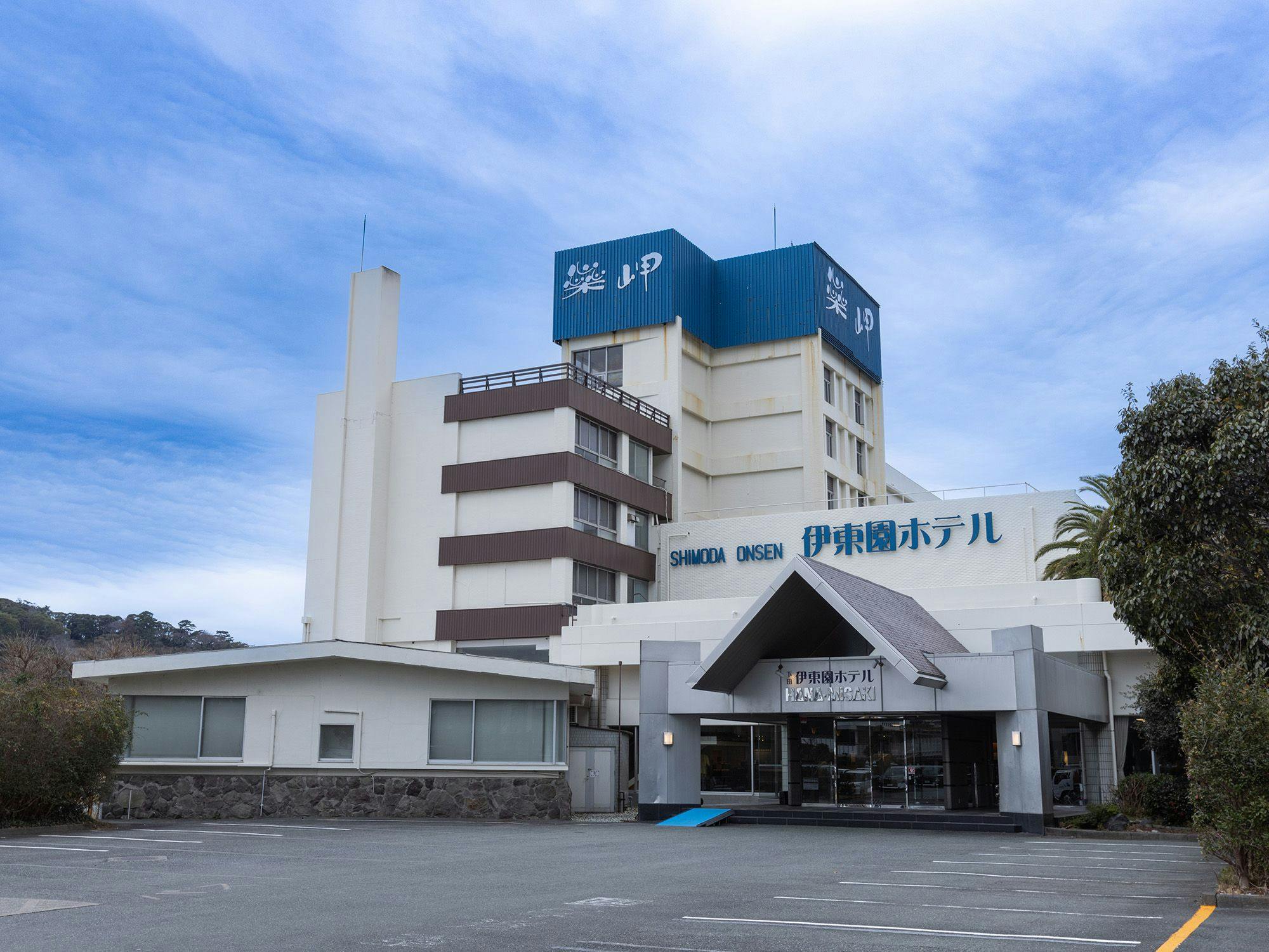 ภายนอกโรงแรม