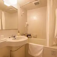 ห้องน้ำในห้องพัก