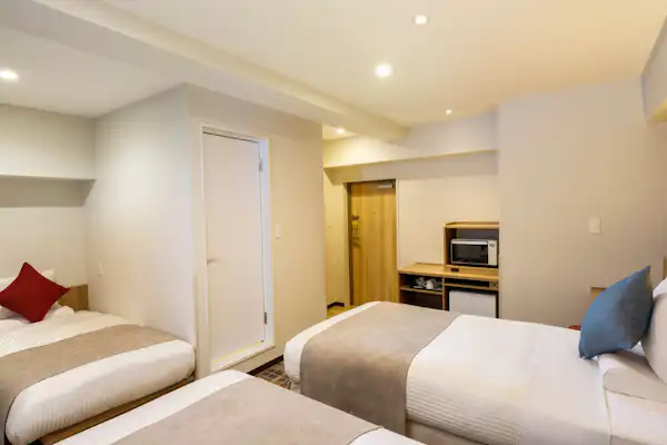 ซูพีเรียทวิน + เตียงเสริม