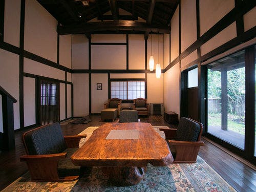 野上の棟・寝室