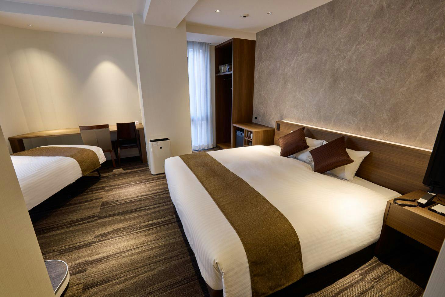 Ginza International Hotel