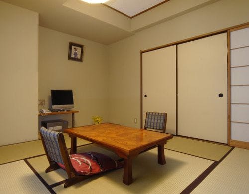 山側の静かなお部屋です（眺望無し）